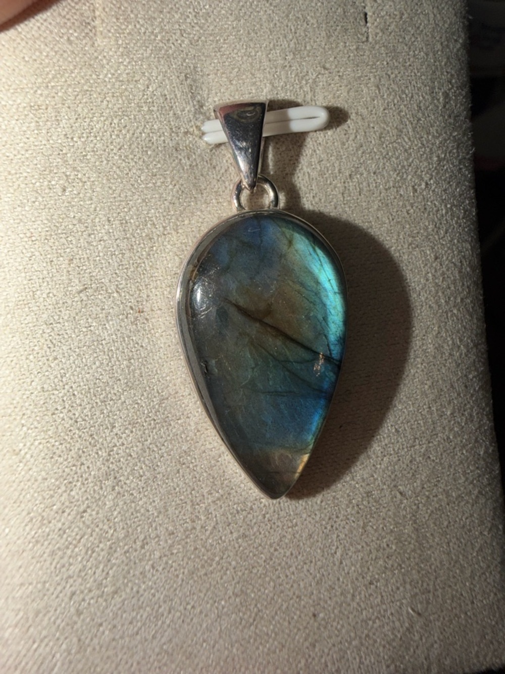 Labradorite pendant